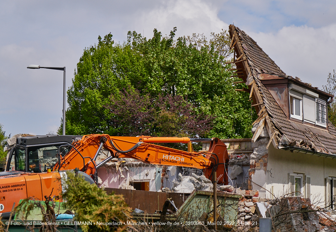 02.05.2022 - Baustelle Niederalmstraße 16